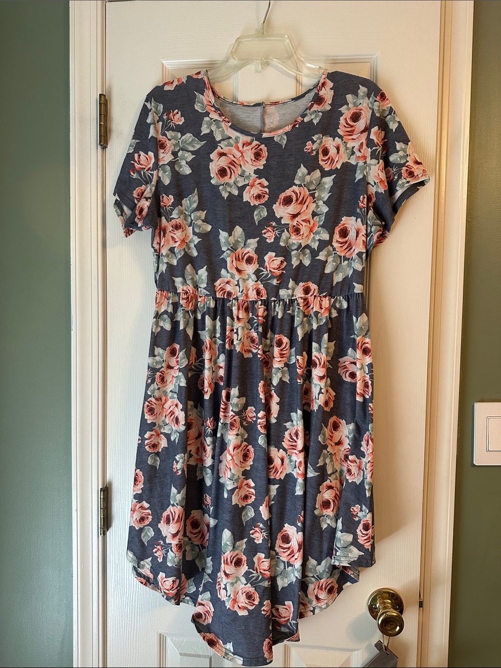 Women's Navy Floral Short Sleeve Casual Dress - Pink Rose Print